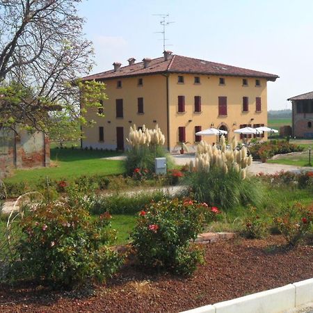 Agriturismo Al Navile Malalbergo Exteriör bild