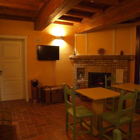Agriturismo Al Navile Malalbergo Exteriör bild