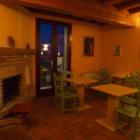 Agriturismo Al Navile Malalbergo Exteriör bild