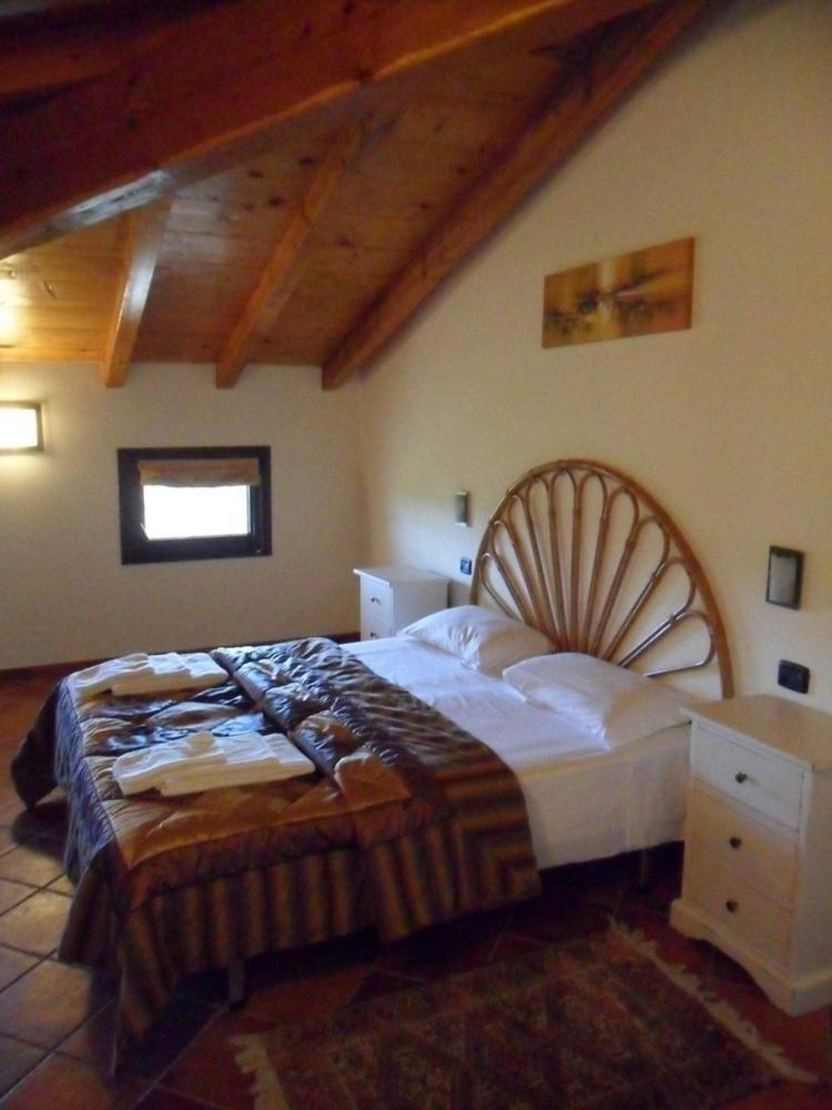 Agriturismo Al Navile Malalbergo Exteriör bild