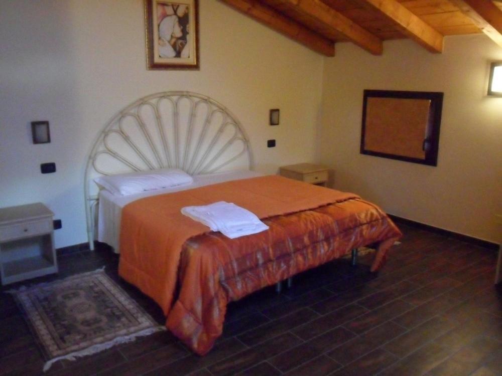 Agriturismo Al Navile Malalbergo Rum bild