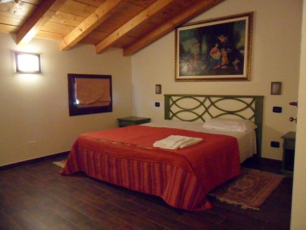 Agriturismo Al Navile Malalbergo Rum bild